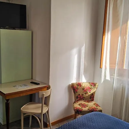 Verena Dependance Savoia & Campana Montecatini Terme